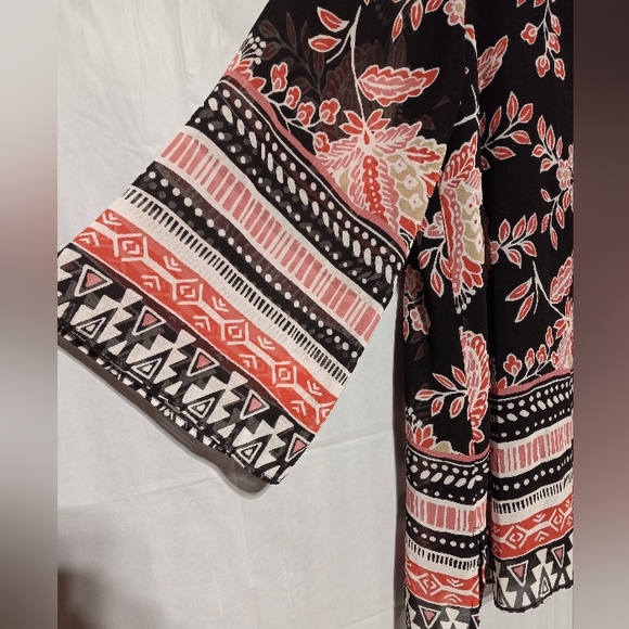 JM Collection EUC Black & Orange Blouse, Large, Sheer Flutter Sleeves - Picture 3 of 7